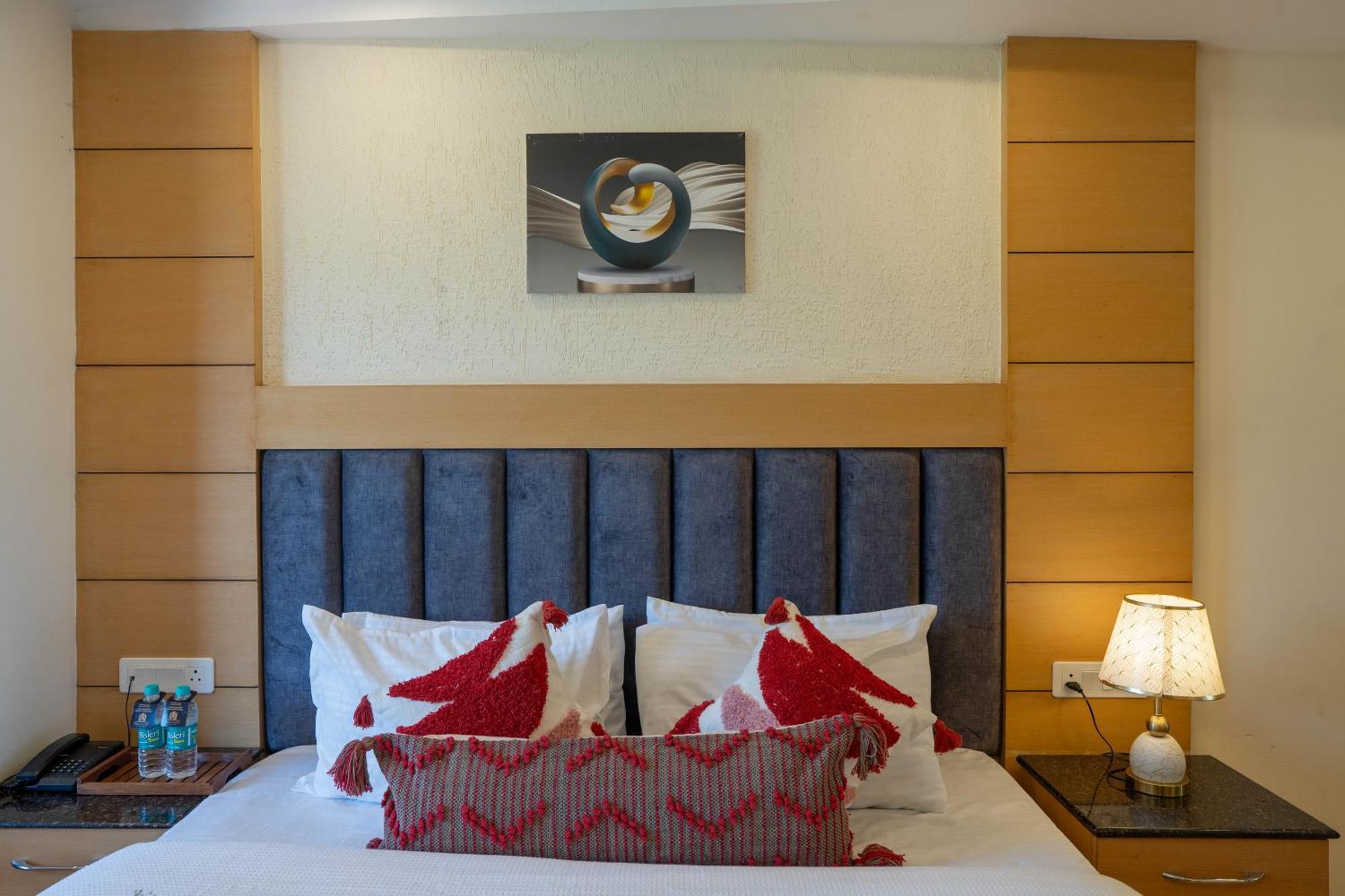 Hotel Super @Mall Road Mussoorie Zewnętrze zdjęcie